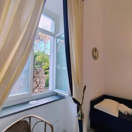 Casa Caprilu Appartamento Capri