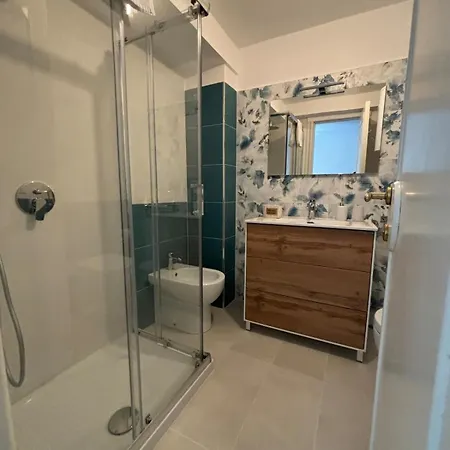 Casa Caprilu * カプリ